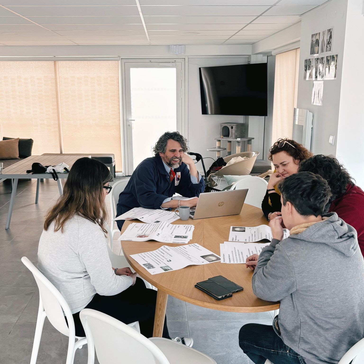 ATELIER FALC AVEC LE FRAC MÉCA POUR LES LOCATAIRES DE LA RÉSIDENCE D&rsquo;ACCUEIL GALLIENI