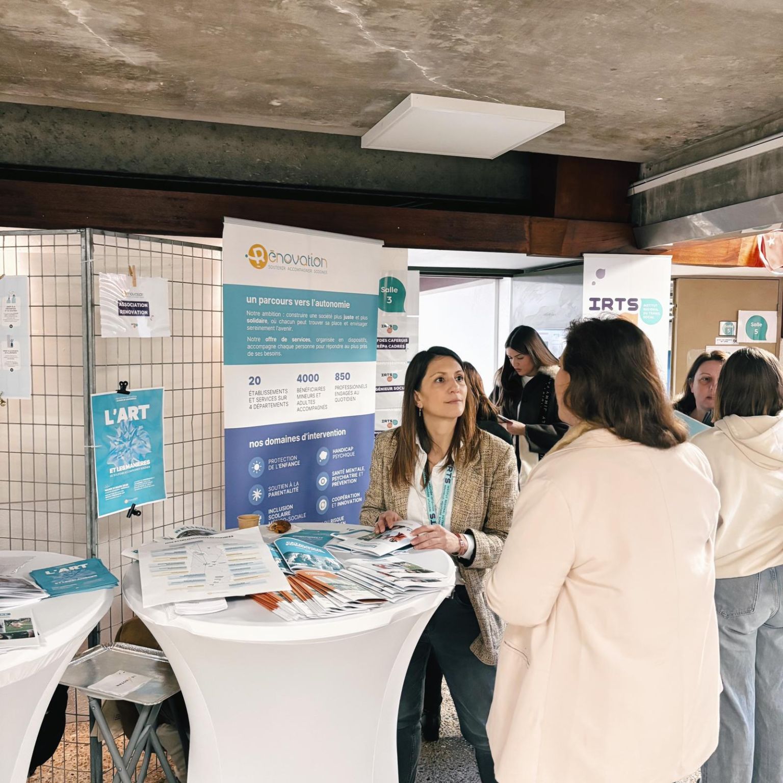 L&rsquo;ASSOCIATION RÉNOVATION PRÉSENTE À LA JOURNÉE PORTES OUVERTES DE L&rsquo;IRTS NOUVELLE AQUITAINE